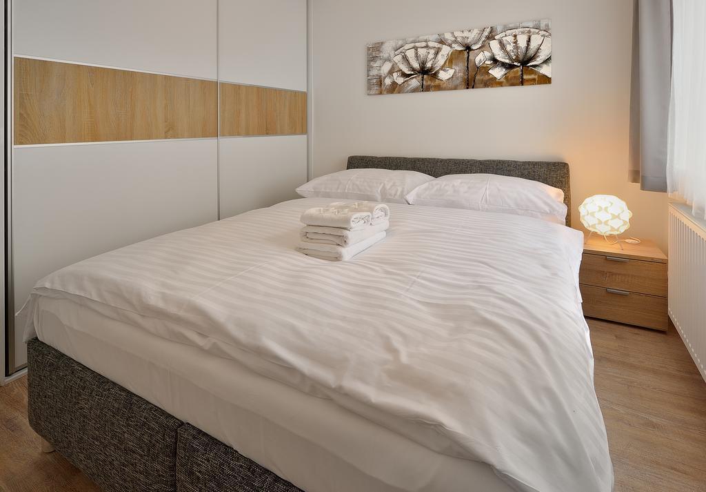 Charming & Cozy Ambiente Apartments ブラチスラヴァ エクステリア 写真