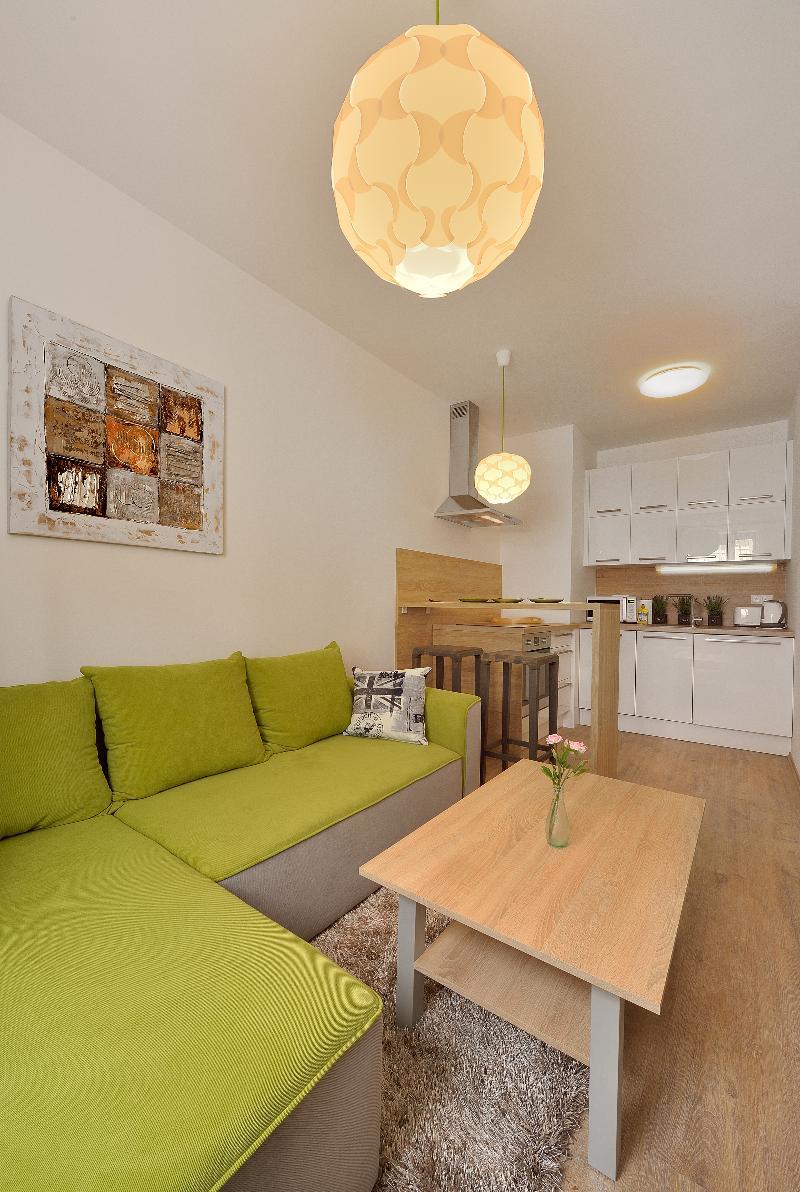 Charming & Cozy Ambiente Apartments ブラチスラヴァ エクステリア 写真