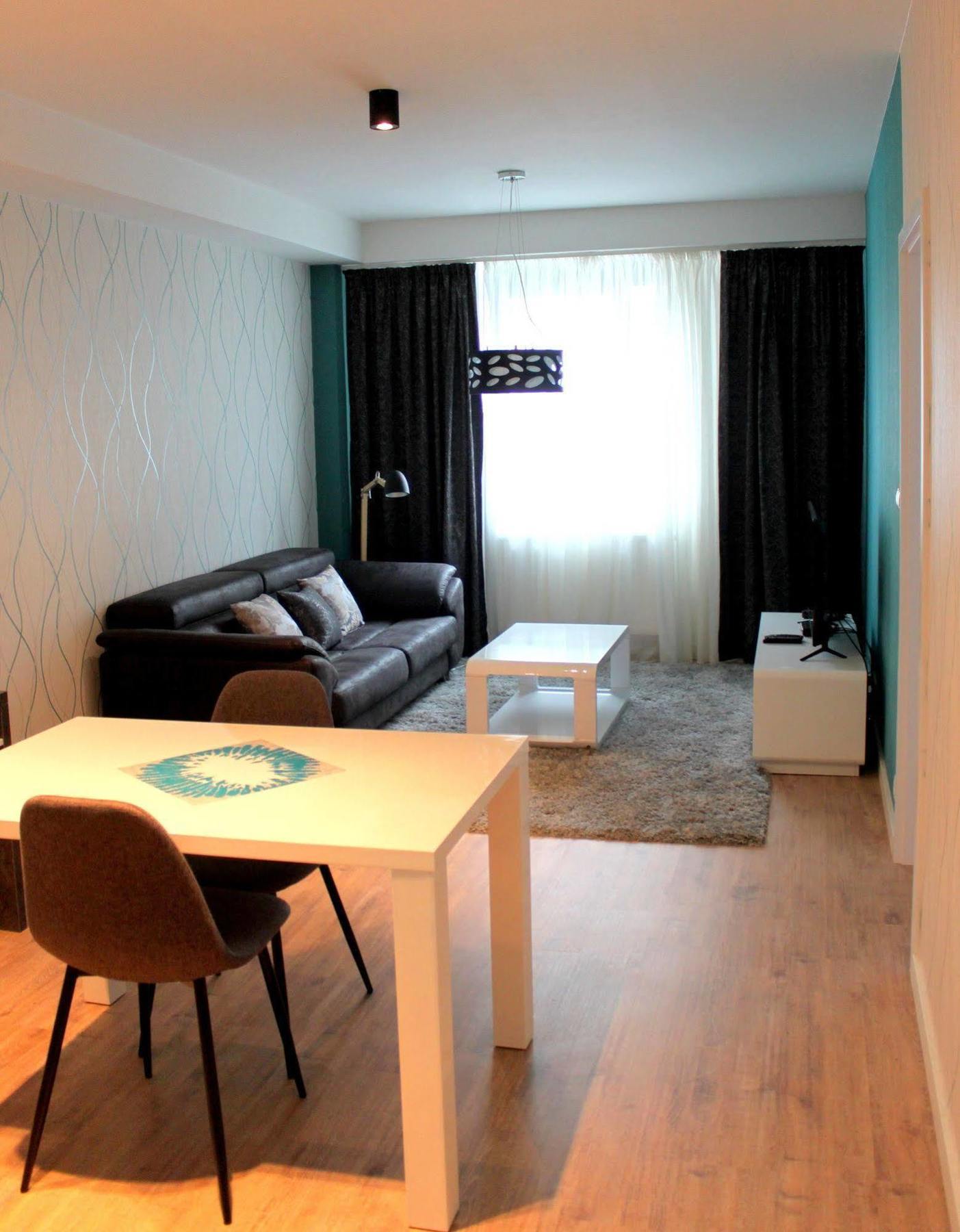 Charming & Cozy Ambiente Apartments ブラチスラヴァ エクステリア 写真